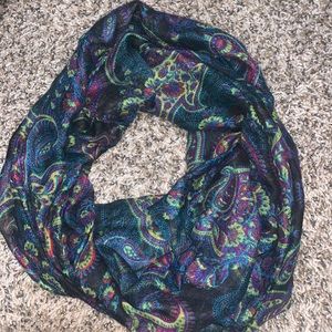 Infinity scarf